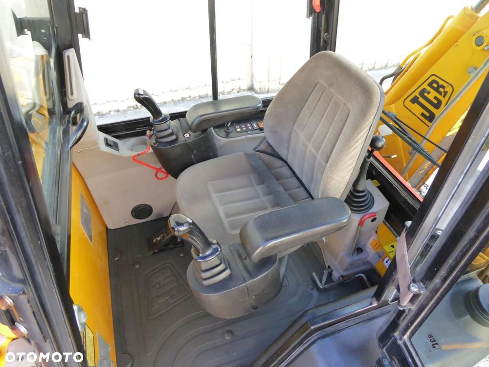 JCB 1CX - 10
