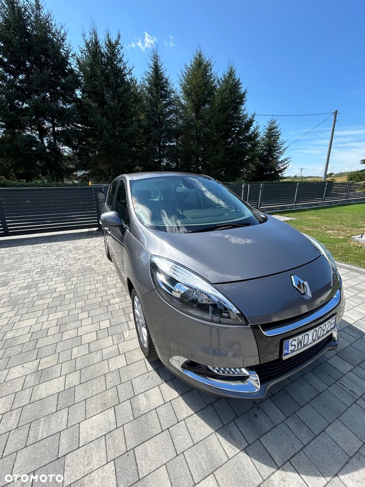Renault Scenic - 1