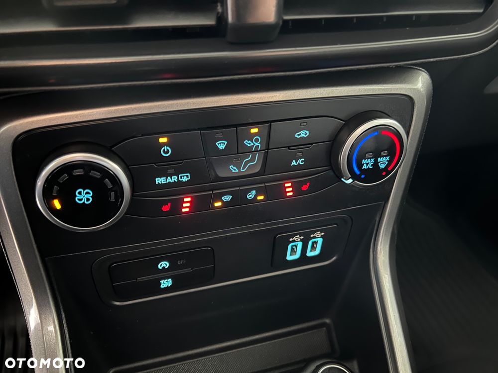 Ford EcoSport - 19