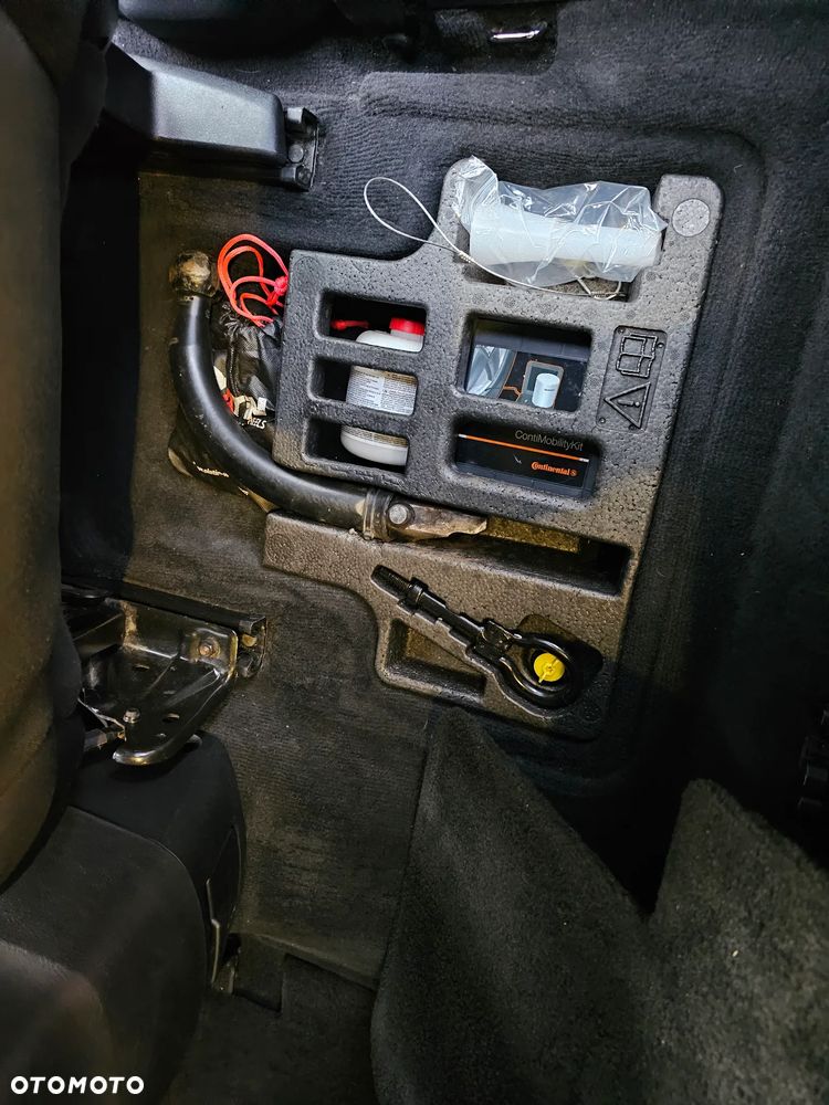 Ford S-Max 2.0 TDCi DPF Titanium - 24