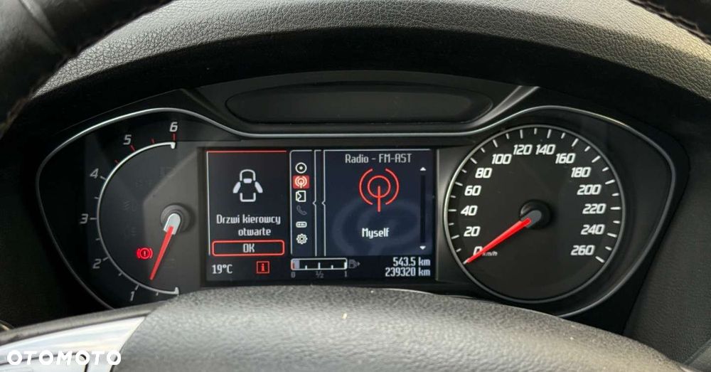 Ford S-Max - 20