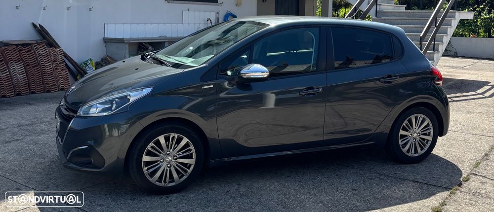 Peugeot 208 1.2 PureTech Style - 2