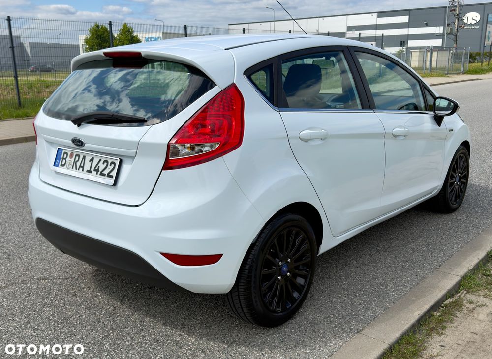 Ford Fiesta 1.5 TDCi Celebration - 5