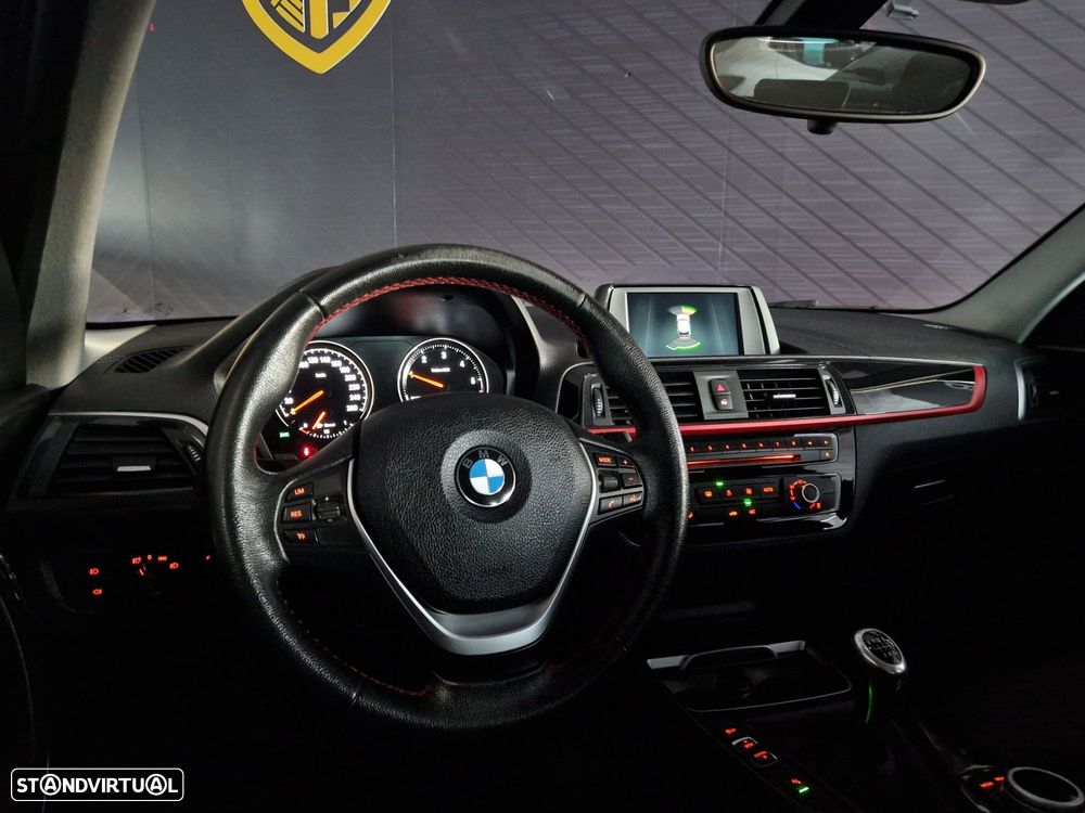 BMW 116 d Line Sport - 13