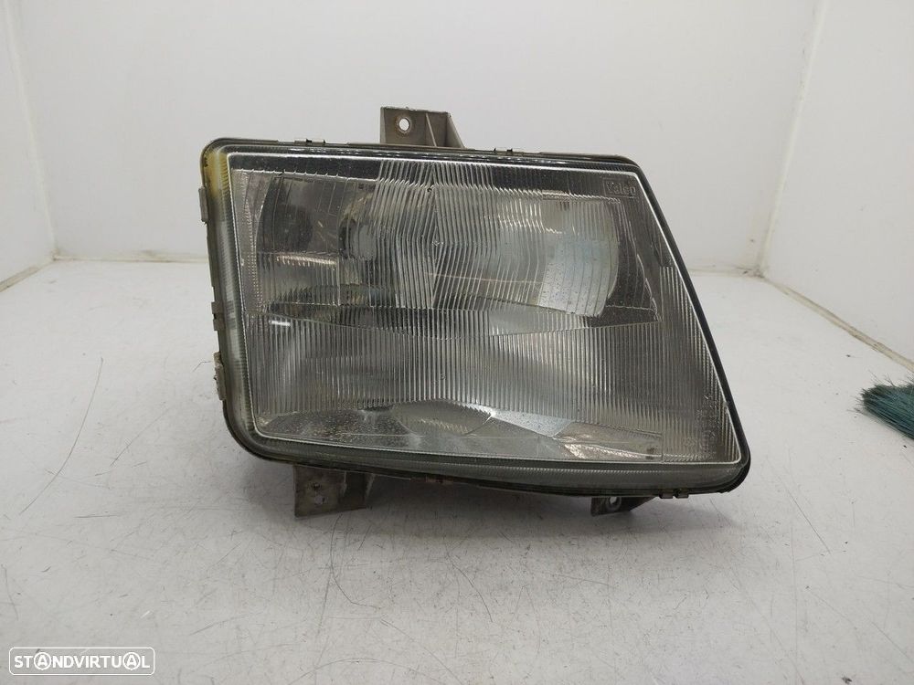 Farol/ Otica Dianteiro Dto Mercedes-Benz Vito Autocarro (638) - 1