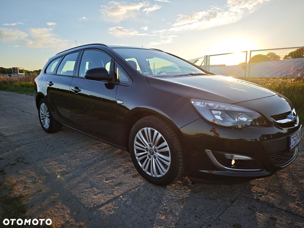 Opel Astra 1.7 CDTI DPF ecoFLEX TourerStart/Stop ENERGY - 6