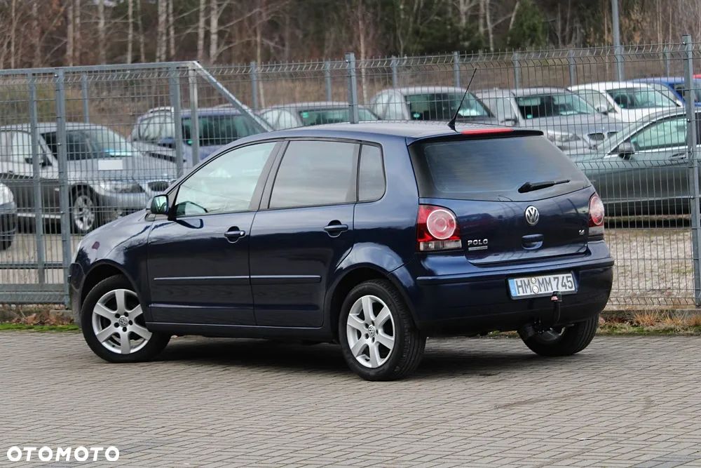 Volkswagen Polo 1.4 Comfortline - 15