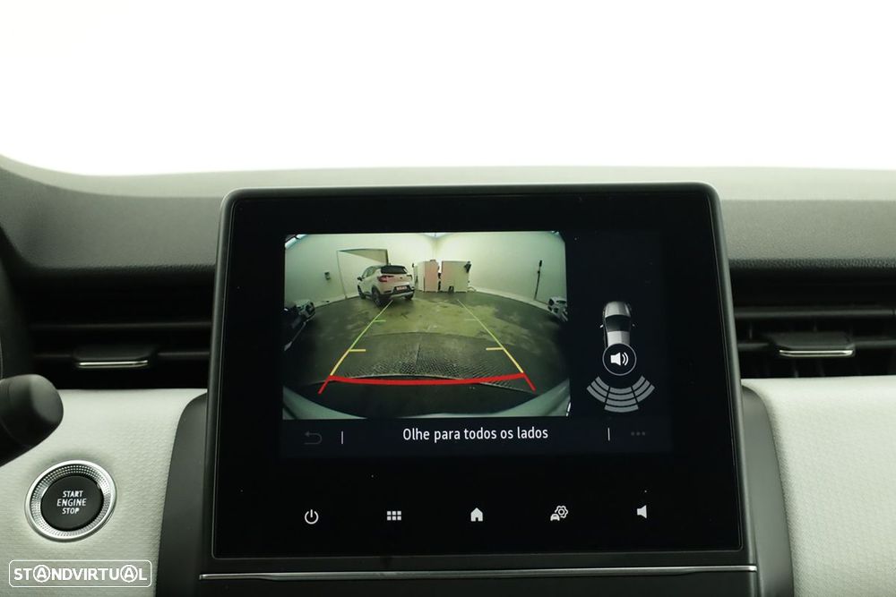 Renault Clio 1.0 TCe Techno CVT - 12