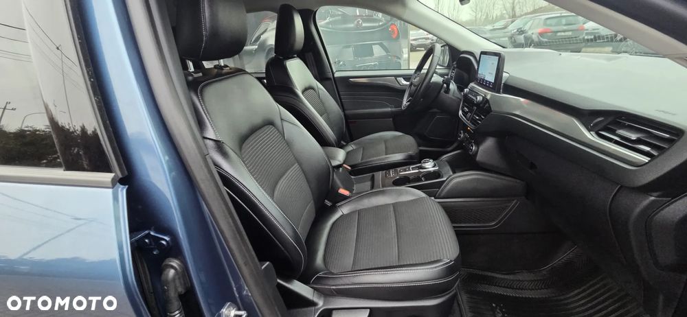 Ford Kuga 2.5P PHEV FWD Titanium - 38