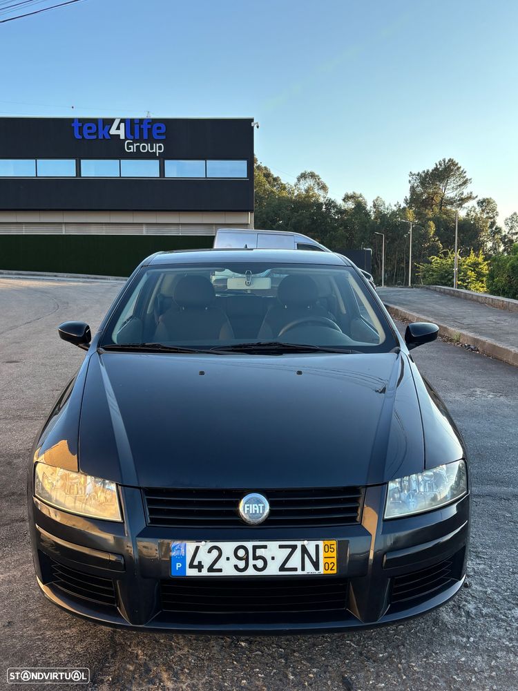 Fiat Stilo 1.4 16V Dynamic Sport - 1