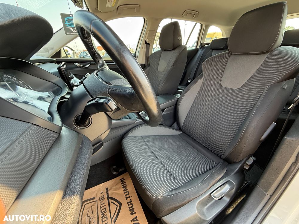 Skoda Octavia Combi 2.0 TDI Ambition - 7