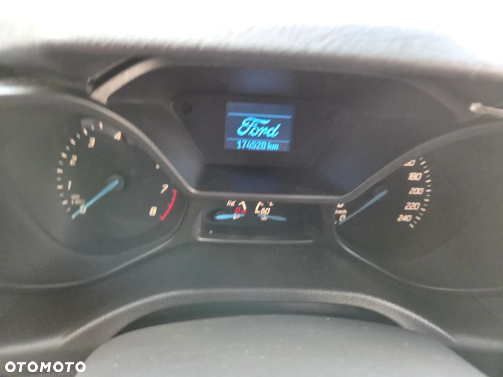 Ford Tourneo Connect - 17