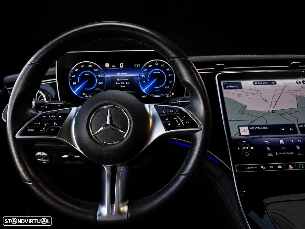 Mercedes-Benz EQE 300 Edition Electric Art - 30