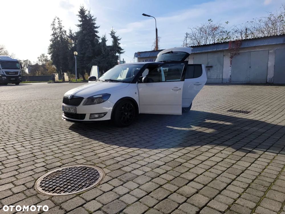 Skoda Fabia 1.2 TSI Monte Carlo - 9