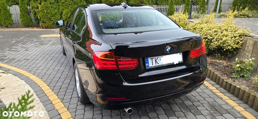BMW Seria 3 316i Modern Line - 21