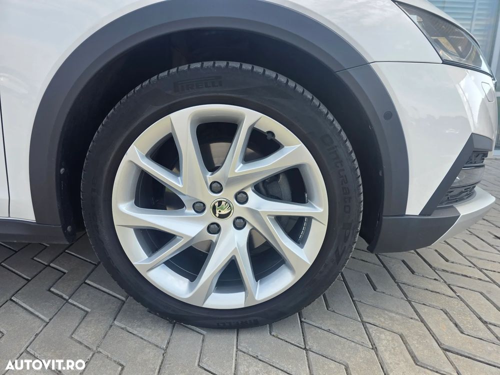 Skoda Octavia 2.0 TDI DSG 4X4 Scout - 5