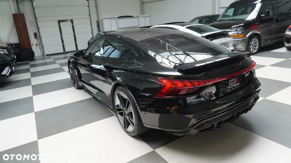 Audi RS e-tron GT - 14