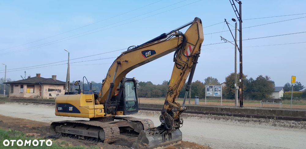 Caterpillar 323 DL - 2