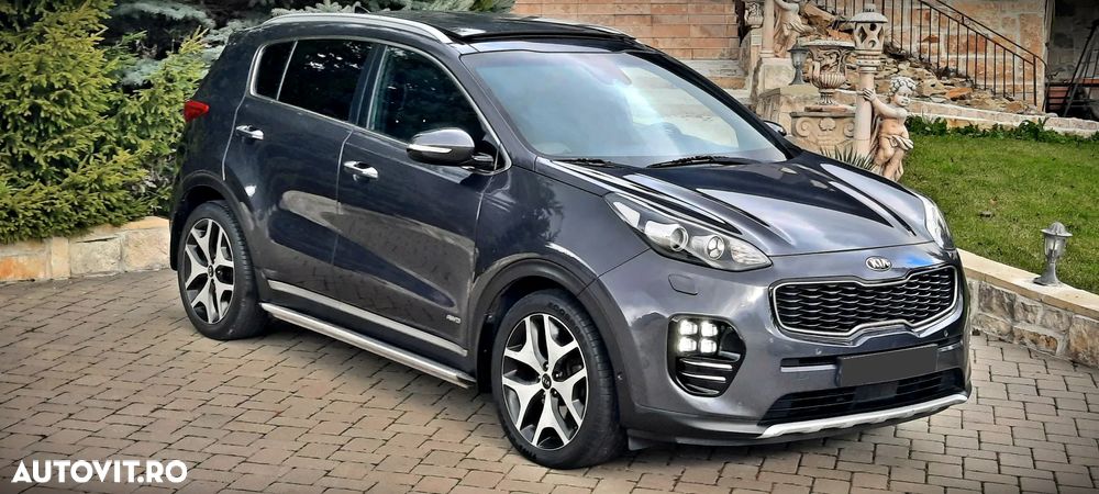 Kia Sportage 2.0 CRDI 4WD Automatik Dream-Team Edition - 28