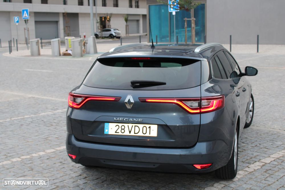 Renault Mégane Sport Tourer 1.5 dCi Limited - 9