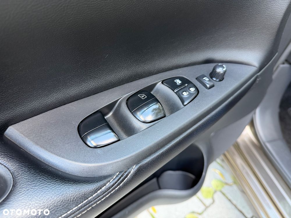 Nissan Pulsar 1.5 dCi N-Connecta - 17