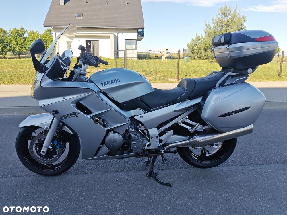 Yamaha FJR - 3