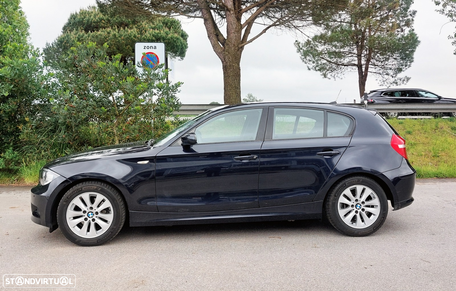 BMW 118 d Sport Line - 3