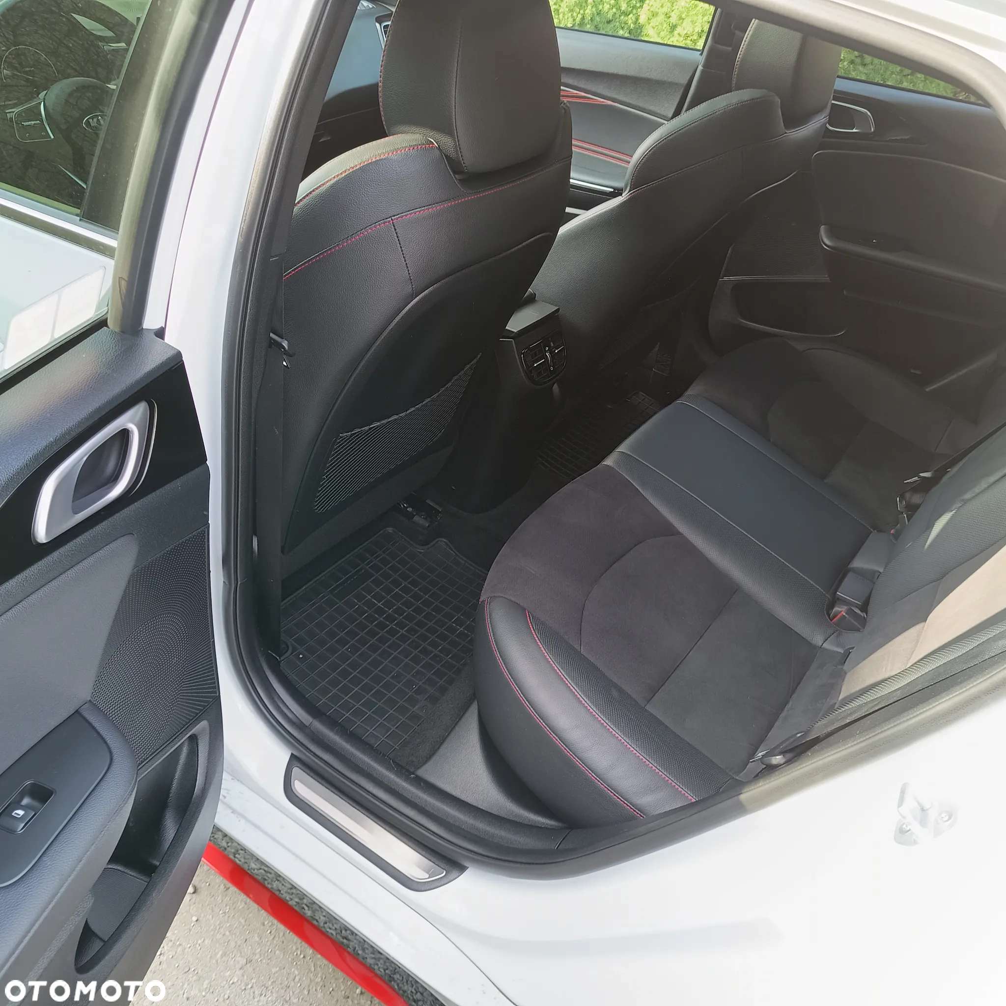 Kia ProCeed 1.6 T-GDI GT DCT - 7