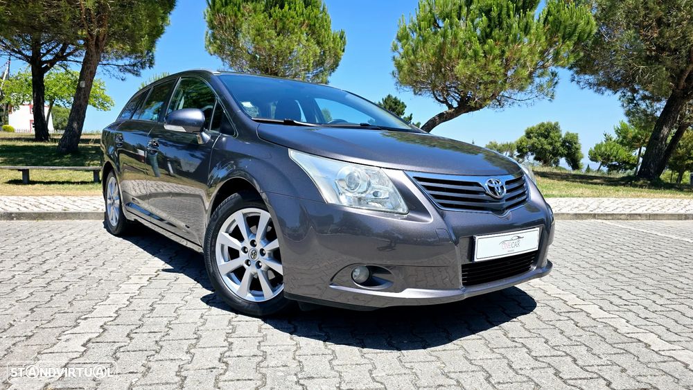 Toyota Avensis SD 2.0 D-4D Exclusive +Pele+GPS - 10