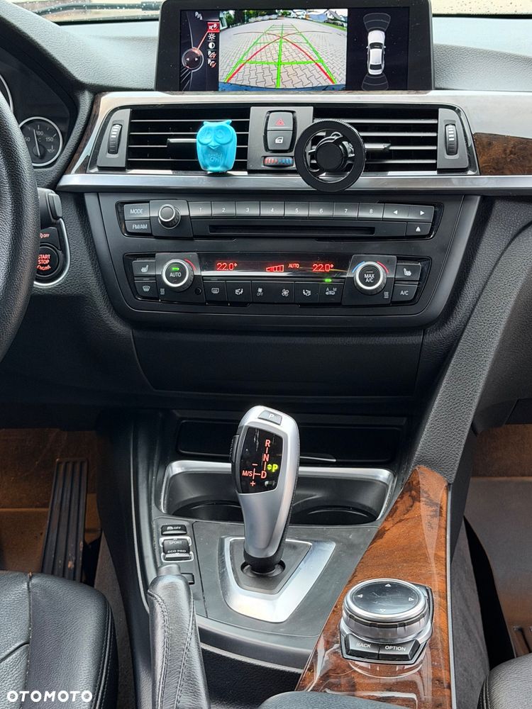 BMW Seria 3 - 25