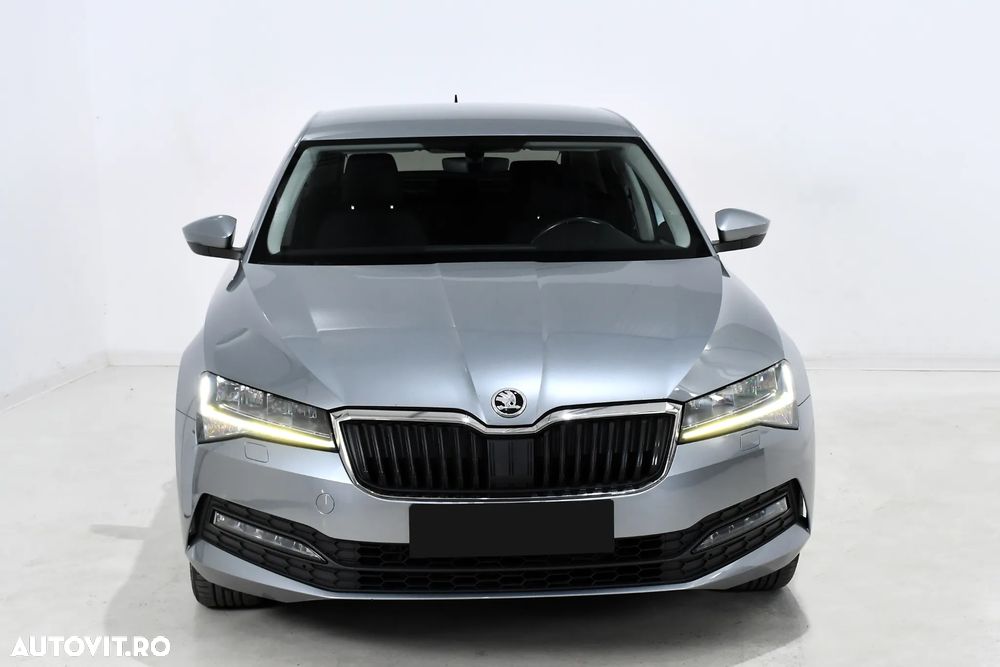 Skoda Superb 2.0 TDI DSG 4X4 Ambition - 3