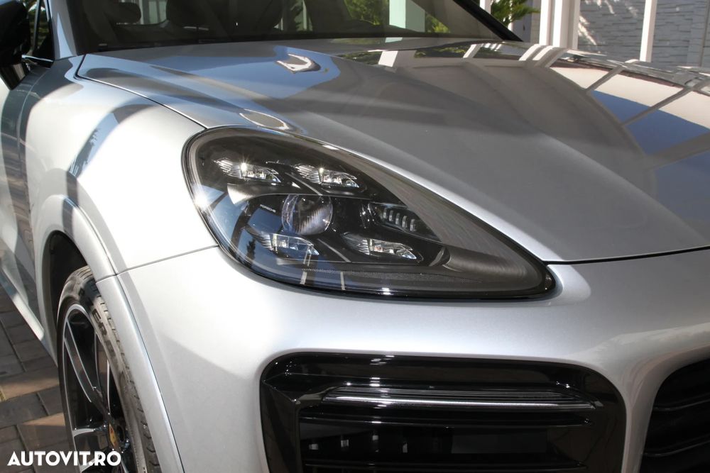 Porsche Cayenne Coupe - 5