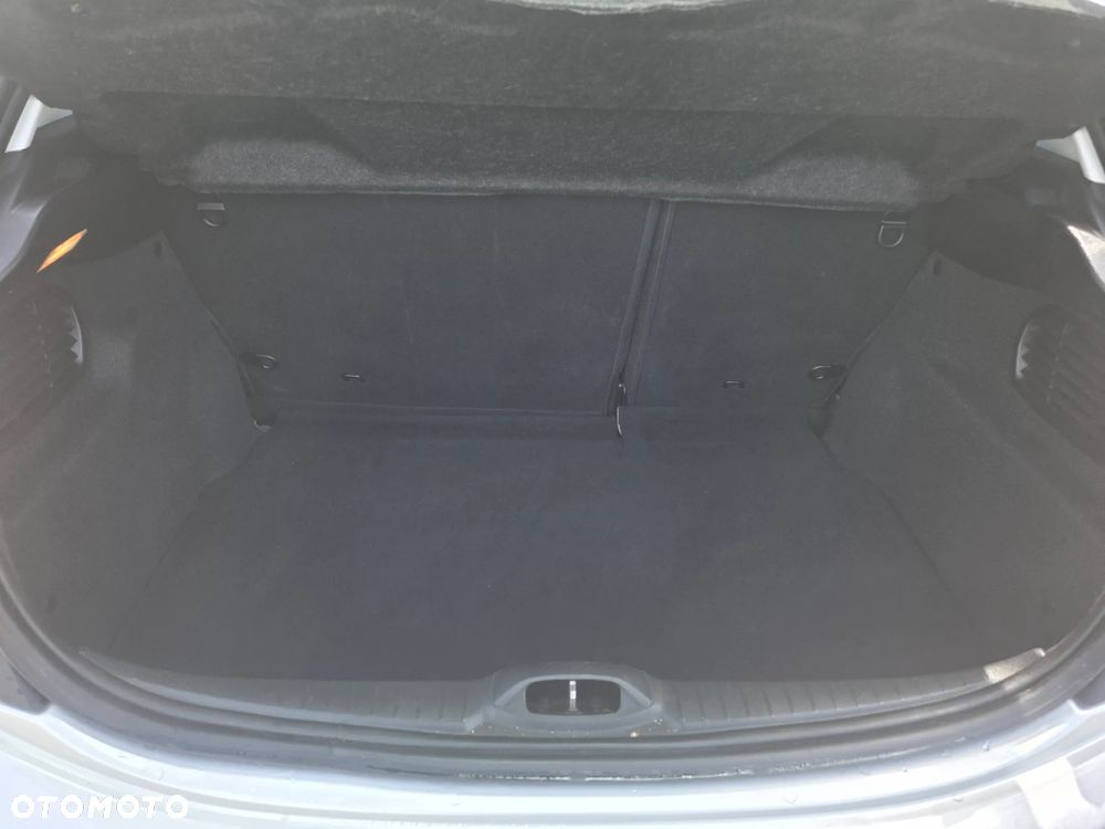 Peugeot 208 1.2 PureTech Allure S&S - 11