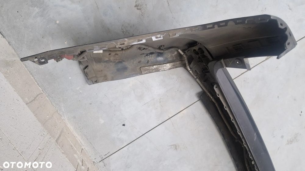 Zderzak tył Chrysler Pacifica 2016- Szary PAR - 2