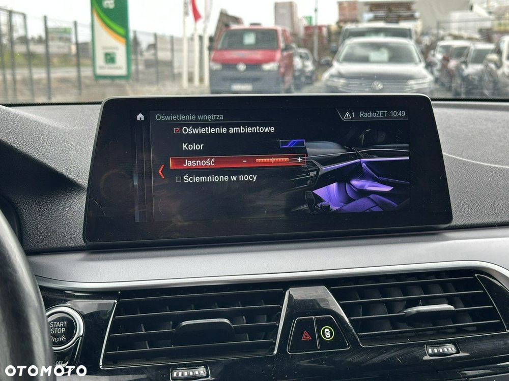 BMW Seria 5 520d Touring M Sport Edition - 22