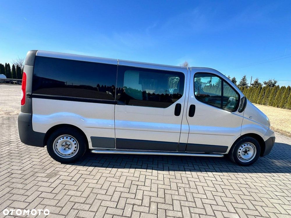 Renault Trafic - 9