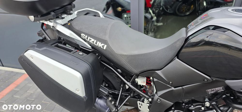 Suzuki DL - 13