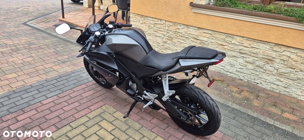 Yamaha R125 - 12