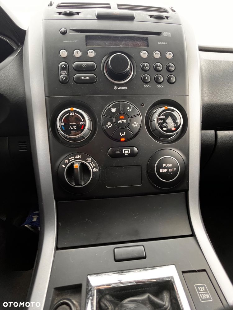 Suzuki Grand Vitara 2.0 - 20