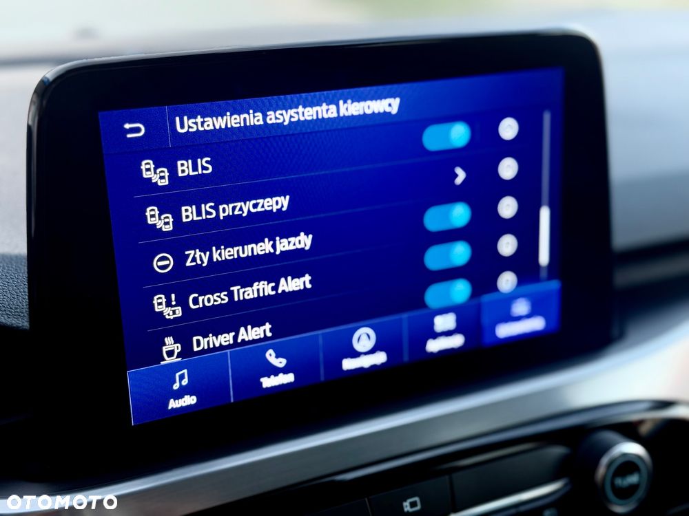 Ford Kuga 2.0 EcoBlue 4x4 TITANIUM - 39