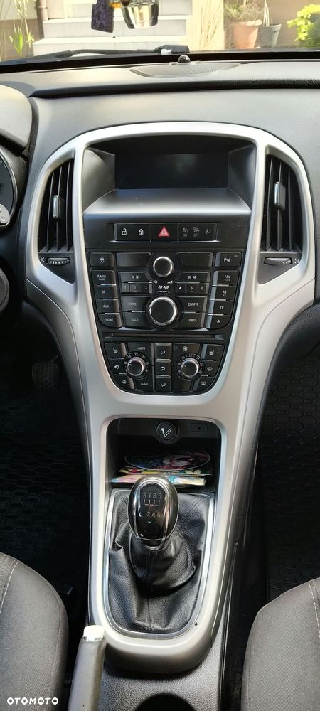 Opel Astra - 10