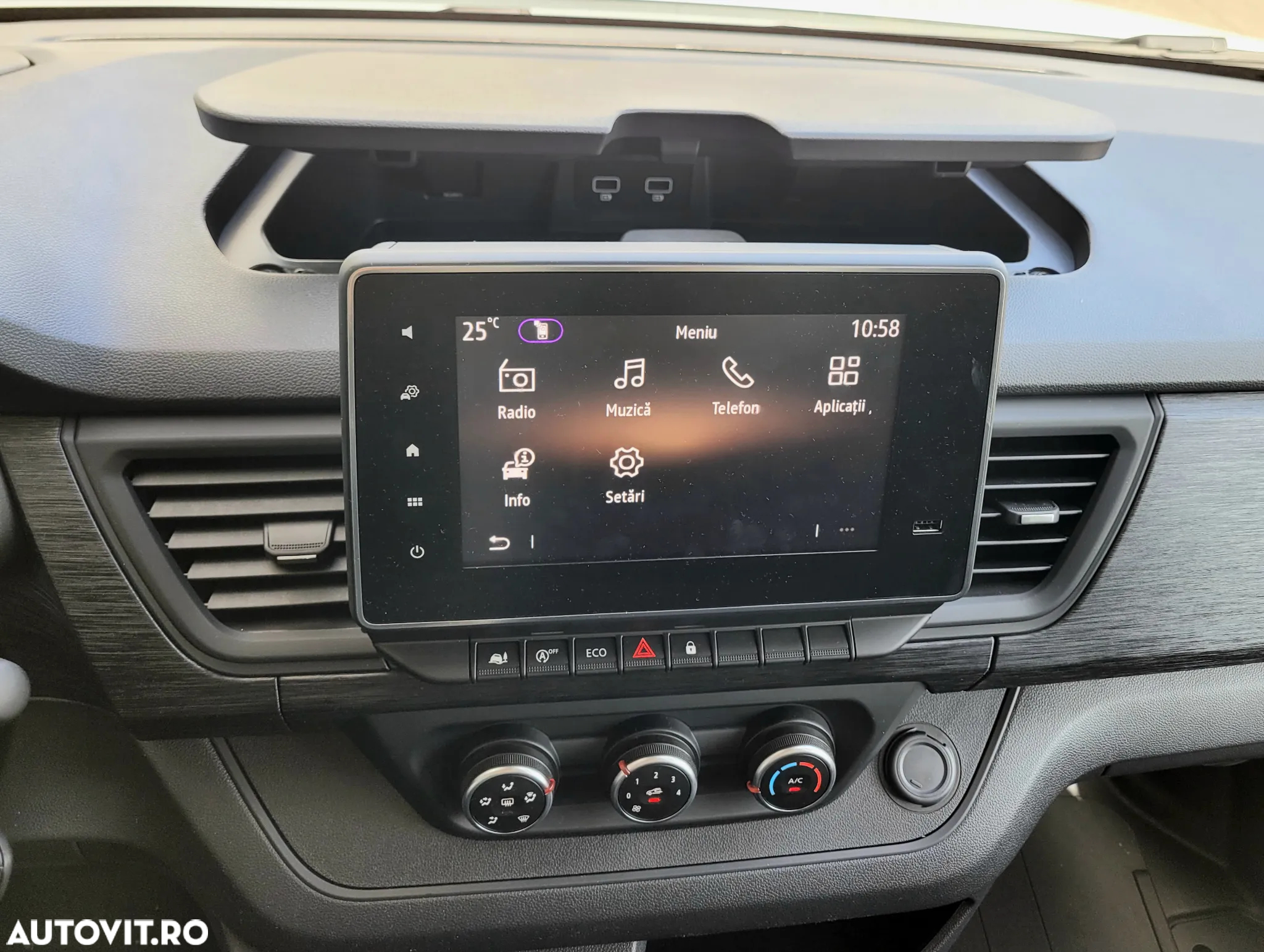 Renault Trafic Furgon - 17