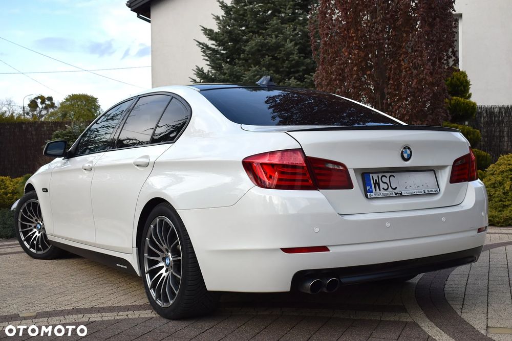 BMW Seria 5 530i - 4