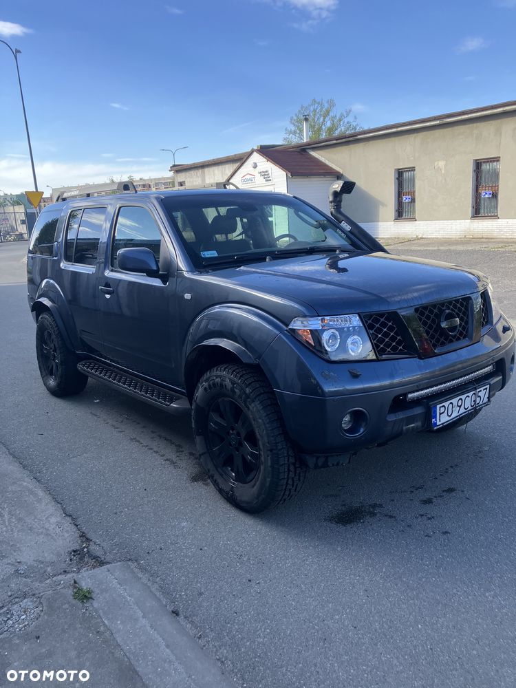 Nissan Pathfinder 2.5 DCi Elegance / LE - 4