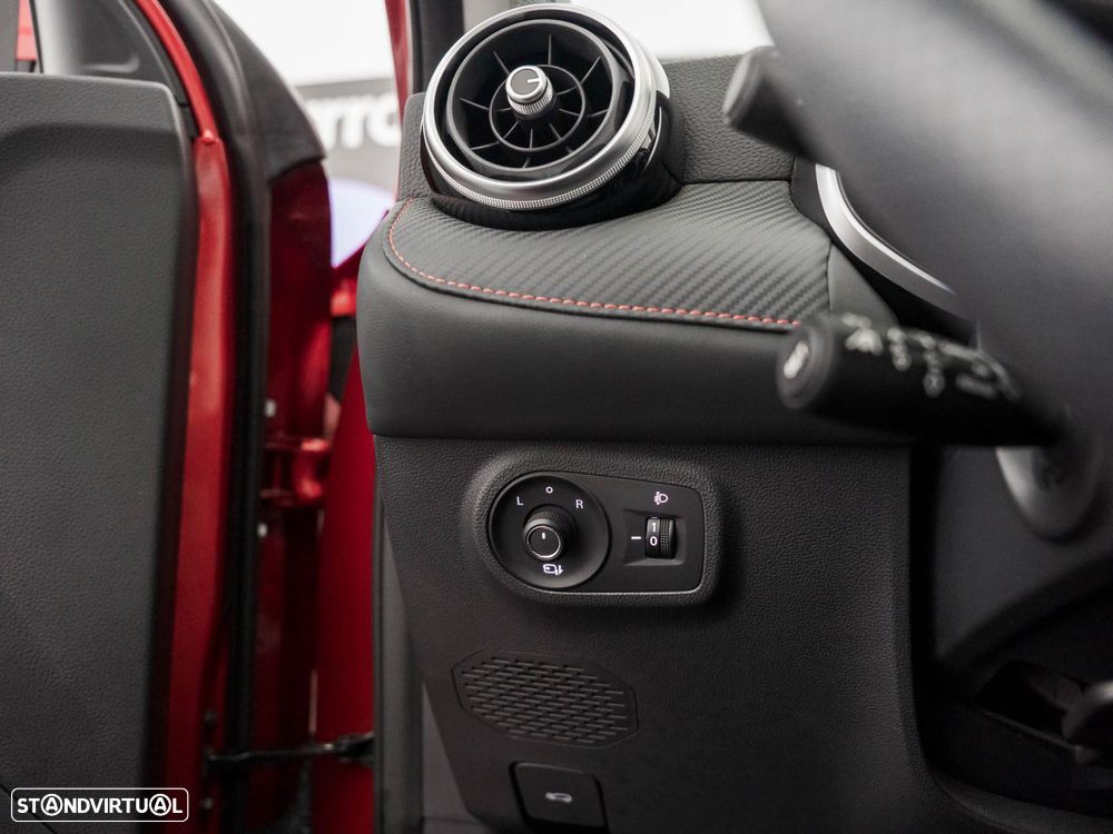 MG ZS EV 50.3 kWh Luxury - 18