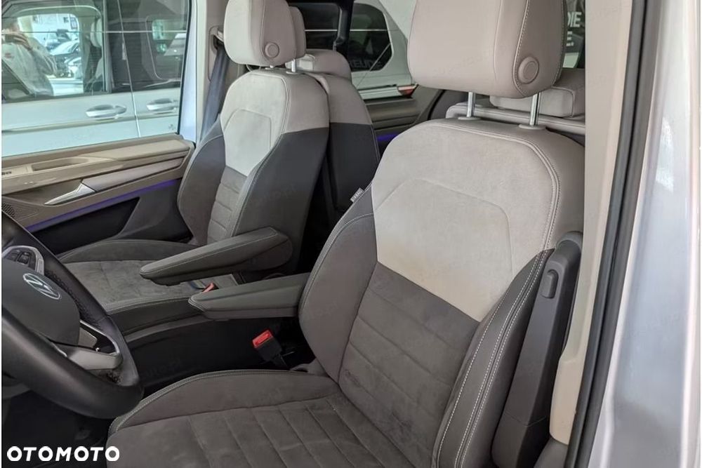 Volkswagen Multivan - 9