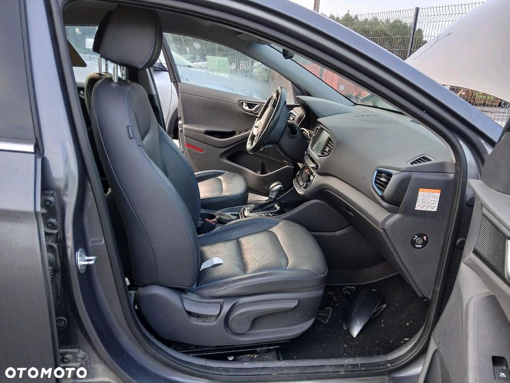 Hyundai IONIQ Plug-in hybrid Premium - 9
