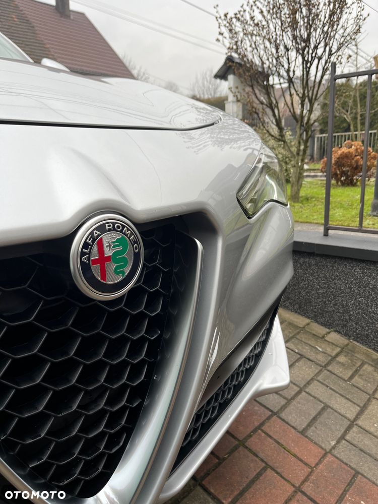 Alfa Romeo Stelvio 2.0 Turbo TI Q4 - 4