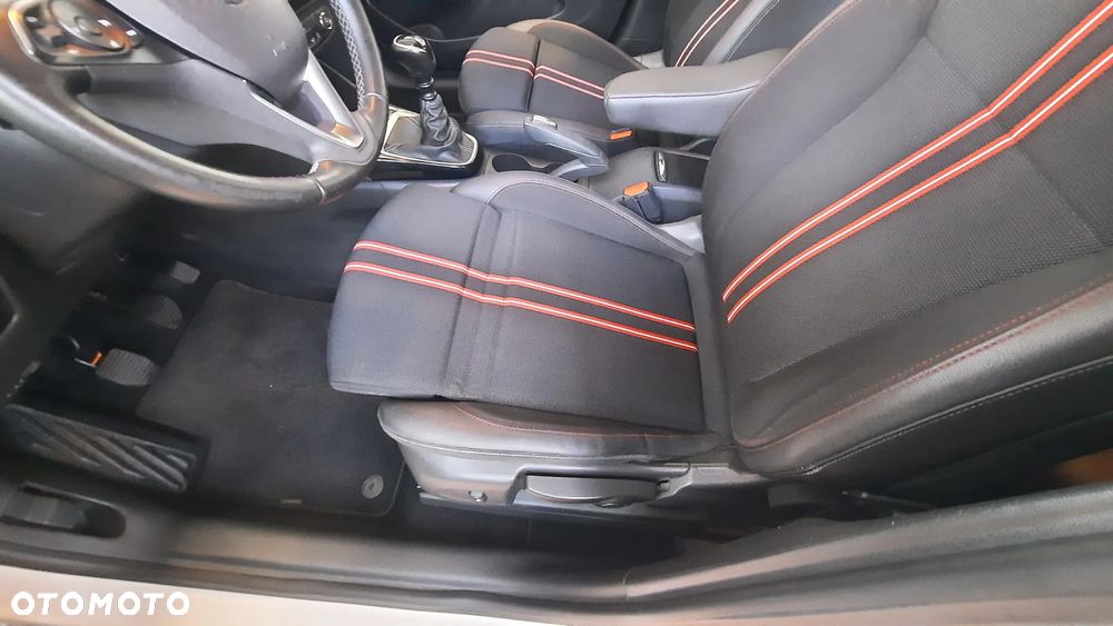 Opel Crossland X 1.2 Start/Stop Design Line - 24