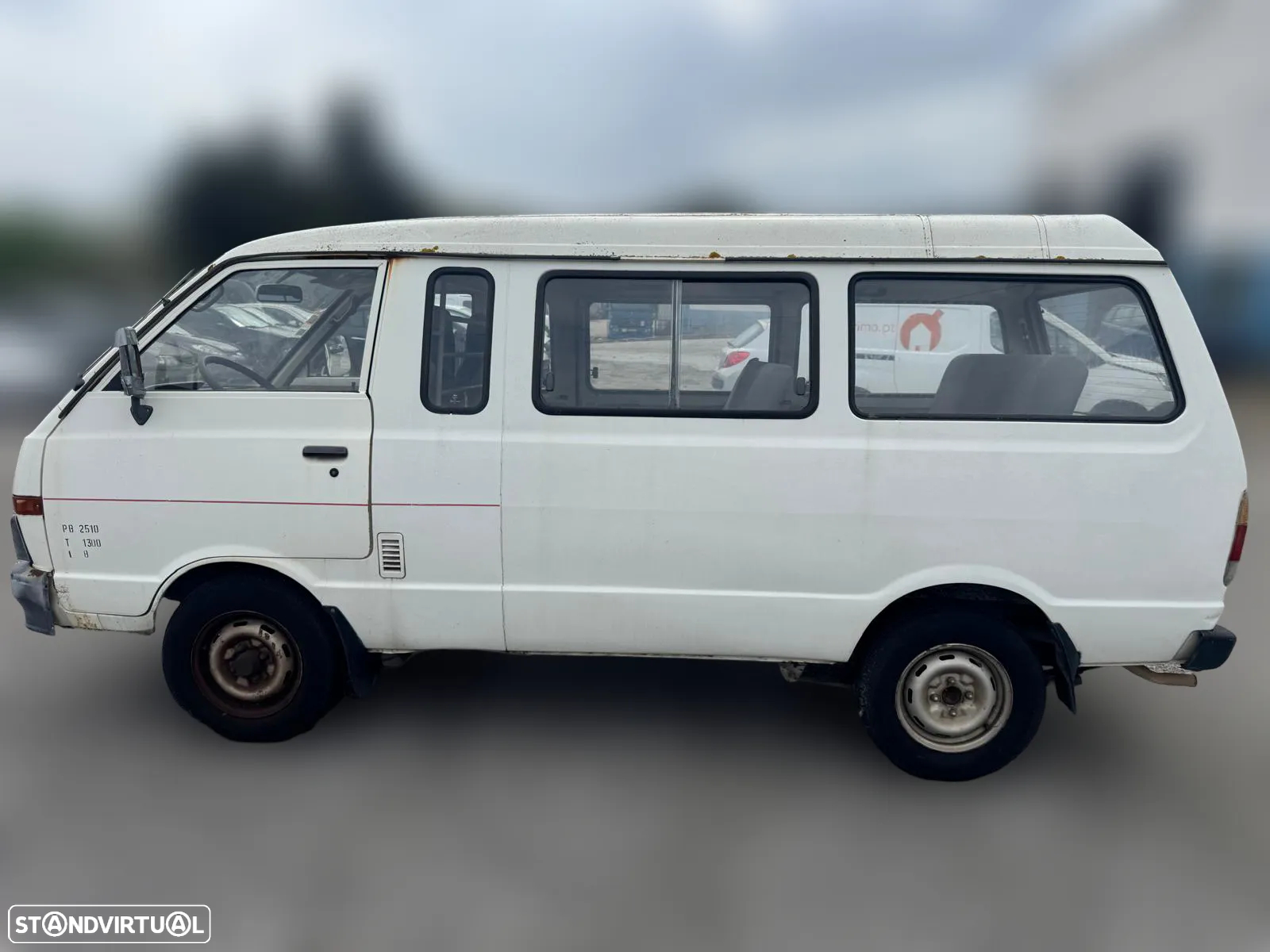 Nissan Vanette 2.0 D de 1992 para peças - 2